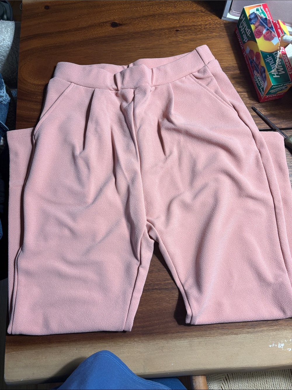 SHEIN Pink High-Waist Pleated Trousers